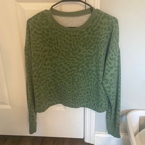 Green Cheetah Print Long Sleeve Size M